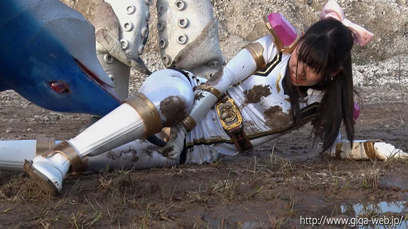 【宇流木さらら 渚みつき 沙月恵奈】騎神戦隊レジェンミラー2 後編