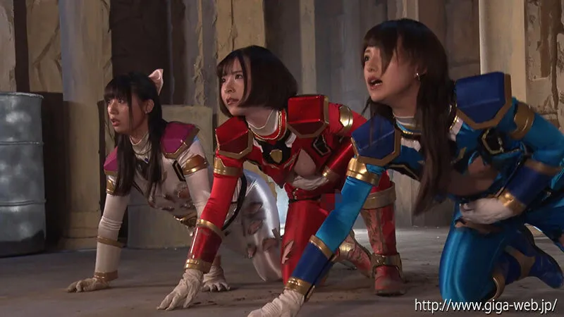 【宇流木さらら 渚みつき 沙月恵奈】騎神戦隊レジェンミラー2 後編