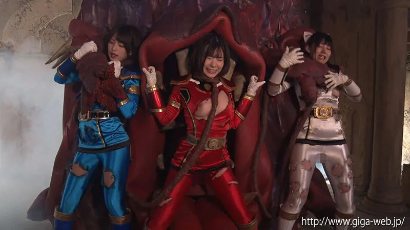 【宇流木さらら 渚みつき 沙月恵奈】騎神戦隊レジェンミラー2 後編