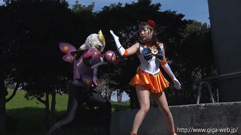 【セーラーヴィーナスパロディAV】スーパーヒロイン危機一髪！！Vol.94 美少女戦士セーラーユーノス ～蝶と絶望のラビリンス～ 辻さくら