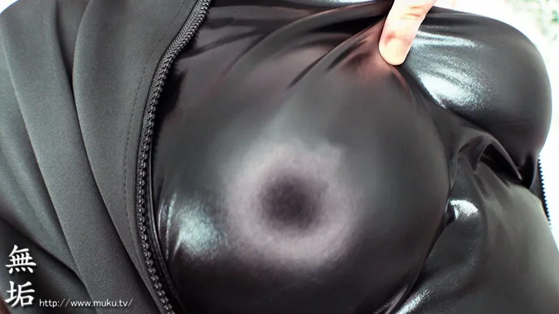 【よふかしのうた七草ナズナ コスプレAV】Hcup圧倒的巨乳マスク美少女がセックスにハマり過ぎて発情中。オジサン達とホテルでコスプレ裏垢オフパコ撮影。中出し、ドスケベ、汁まみれ、イキまくり、4P乱交。顔出しNG。シコ過ぎ注意。