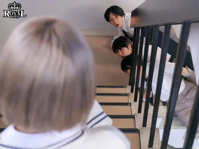 【JK】思春期の性欲有り余る巨乳ギャル幼馴染と僕は授業もサボり精子が溢れる程貪り合った。 春陽モカ