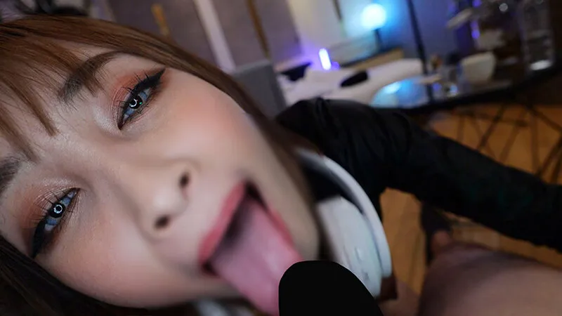 【逢見リカ】＃池袋最エロギャルビッチ！今緊急で動画まわしてます