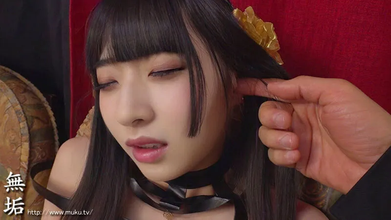 【足立める】【SPY×FAMILYヨル コスプレAV】暗示洗脳03 美脚素人レイヤーガチ洗脳。連れ回しマゾ調教。淫雌化、アクメ、中出し、性癖開発。完全支配コスプレ肉便器。 ～催眠暗示で性癖を歪ませ完全なるマゾペット化計画。連れ回しイカセまくり快感ドマゾ調教記録～