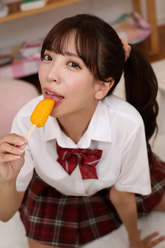 【JK】【VR】ボクたちは卒業するまでSEX禁止…教え子カノジョのあざとかわいいオチ○ポおねだり濃厚フェラ 小那海あや