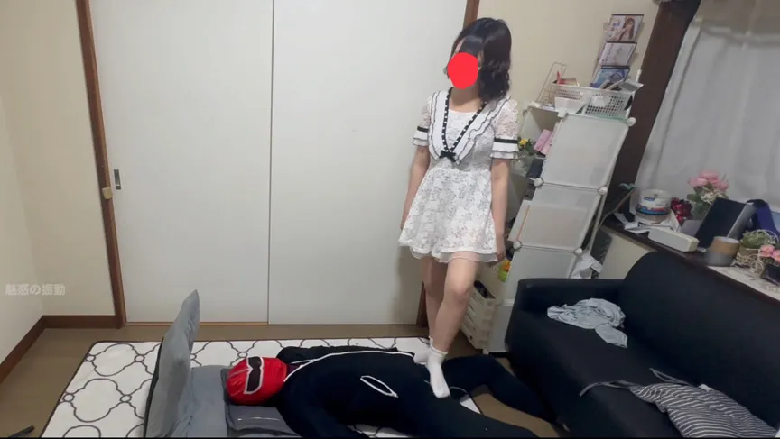 姉弟喧嘩は姉が弟への金玉つぶしの刑で決着！電気アンマで暴発射精させられる弟