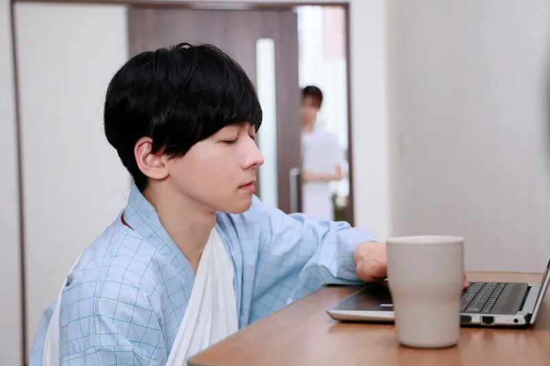 【向理来×倉本すみれ】【患者×ナース】真夜中の回診