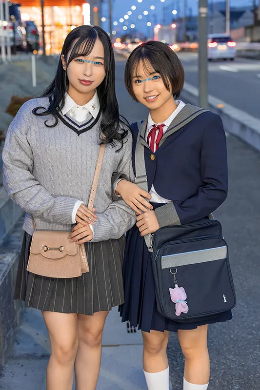 【JK】マジックミラー号 ハードボイルド ザーメン射撃DE即OUT中出し！防御側:手コキで発射させたら罰ゲーム即ハメ！攻撃側:勃起中枢を奴隷化する顔騎マン舐めで暴発させろ！美人仲良し姉妹が挑戦するロシアンルーレット手コキチャレンジ！2