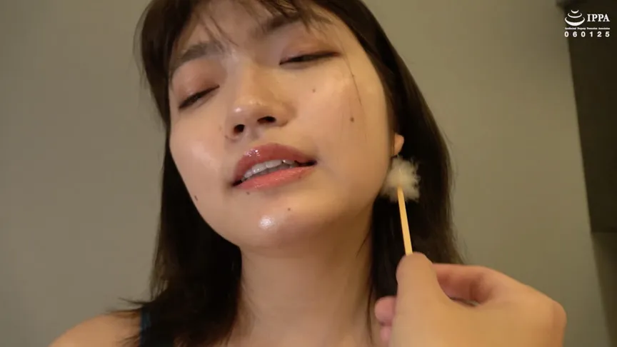 【エッチなスプリットタン美女の耳・乳首・クリくすぐり！】安堂はるの A-（9）