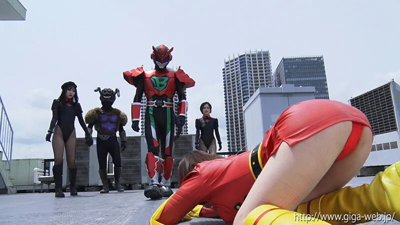 【星仲ここみ 涼花くるみ 皆川るい 愛沢あかり】逆襲の女戦闘員 電磁人間アタック編