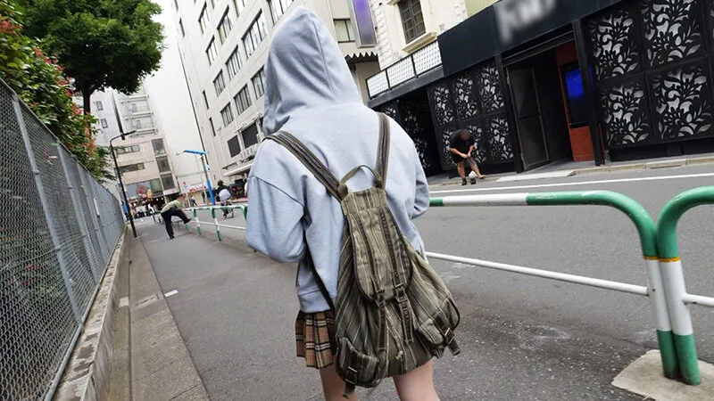 【JKレイプ】SEXすることでしか生きてる意味を感じられない闇深美少女をM奴隷調教「私とSEXしてください…」土下座懇願 闇深美少女［まお］ 三浦まお