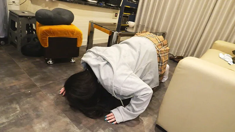 【JKレイプ】SEXすることでしか生きてる意味を感じられない闇深美少女をM奴隷調教「私とSEXしてください…」土下座懇願 闇深美少女［まお］ 三浦まお