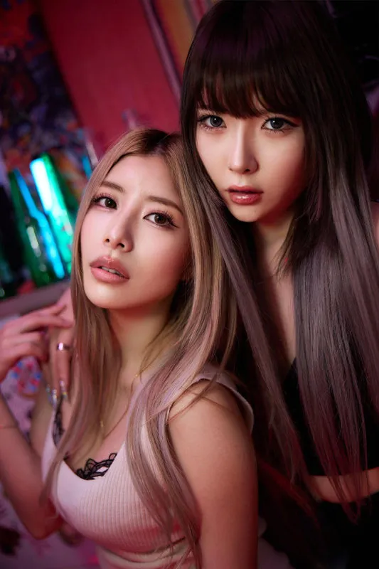 【永野つかさ 涼花くるみ】つかさ＆くるみ【新宿が縄張り(笑)百合の間に挟まる勘違いイキリキショおじ×ギャルカップル レズチン堕ち(笑)・レイプドラッグ・中出し昏睡レイプ動画流出】