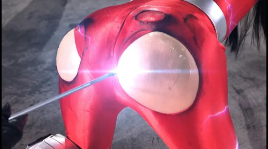 【宮崎リン】HEROINE SEXYピンチ 勇撃戦隊ブレイブファイブ 後編