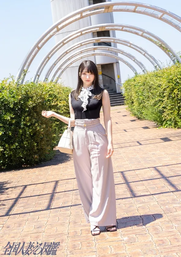 【柊優衣】【丸出し！豊満ヒップ妻】感じると美白美尻に浮き出るトリハダ！旦那との夢のためにAV応募！？ at千葉県袖ヶ浦市 袖ヶ浦駅前