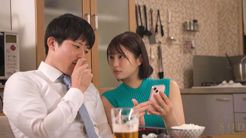 【レイプ】配送中NTR 既婚ベテランドライバーの配送に付いて回るうち車中でおそわれてしまった新婚人妻 唯井まひろ