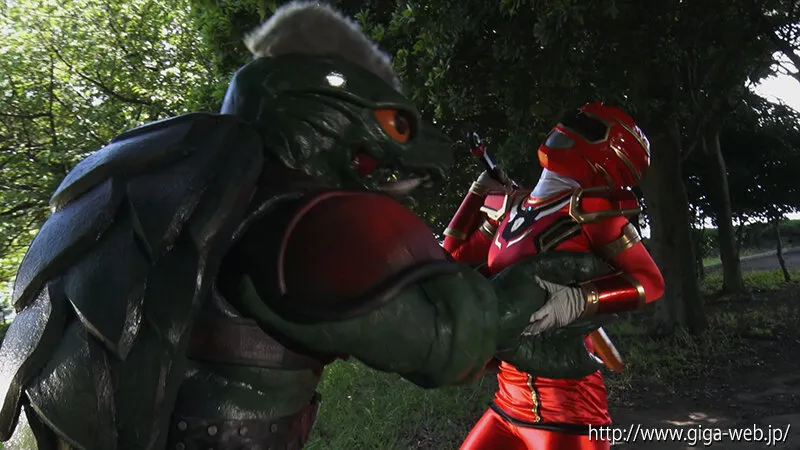 スーパーヒロイン危機一髪！！EX 騎神戦隊レジェンミラー レッドフェニックス 沙月恵奈