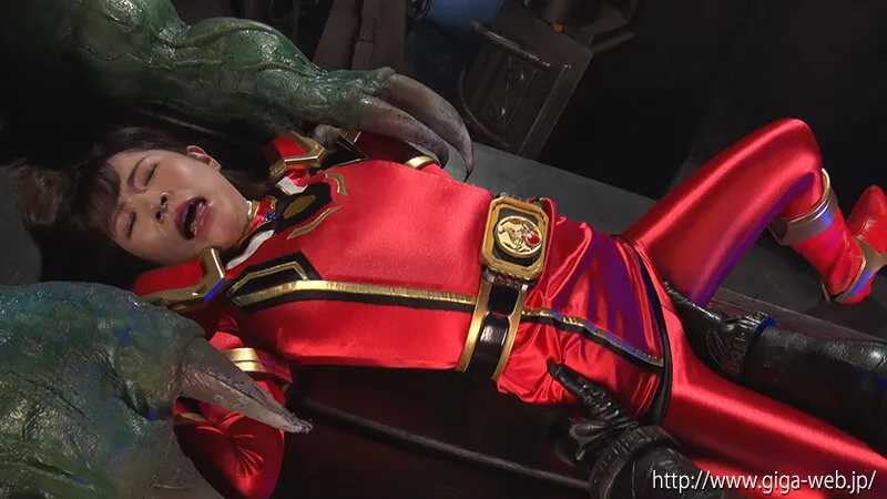 スーパーヒロイン危機一髪！！EX 騎神戦隊レジェンミラー レッドフェニックス 沙月恵奈