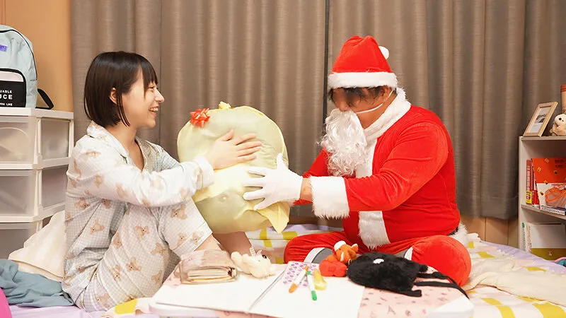 【JSロリレイプ】クリスマスに1人でお留守番している小さなみこちゃんへ…サンタさんから種付けプレゼント お留守番美少女みこ 小島みこ