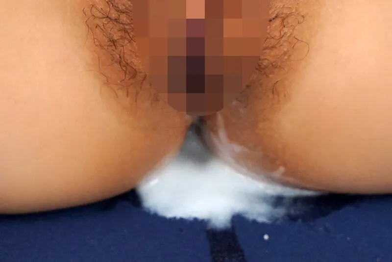 【VR】憧れの美人叔母の激狭ワンルームで至近距離美ボディの無自覚誘惑に試験の不安も忘れて中出しSEXしまくった試験前後の秘密の時間 美咲かんな【8K】