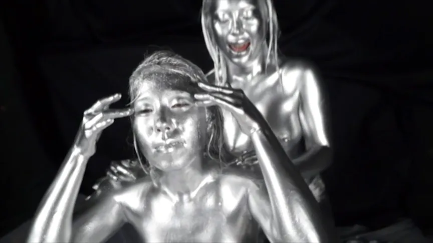 【かさいあみ 真名瀬りか】巨乳銀粉レズ