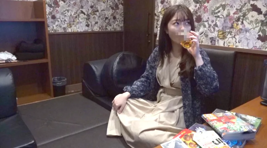 【盗撮】ネカフェでこんな美女が…！激エロ！！足広げオナニー！徹底的クリ責めイキ