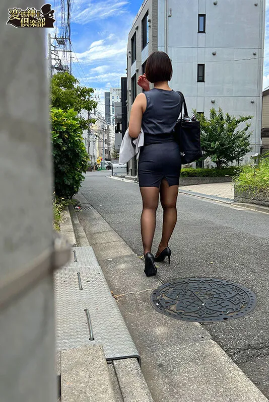 会社のマジメ堅物オンナ上司（ムッツリスケベ）酔わせて媚薬盛ったら淫乱化デカ尻激ピストンにイキ潮吹きまくりキメセク盗撮映像 佐々木咲和