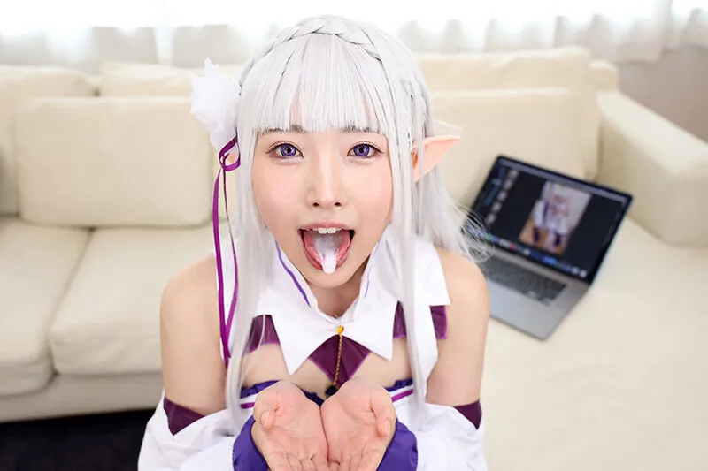 【リゼロエミリアコスプレAV】【VR】【8K VR】誘惑オフパコレイヤー 皆月ひかる