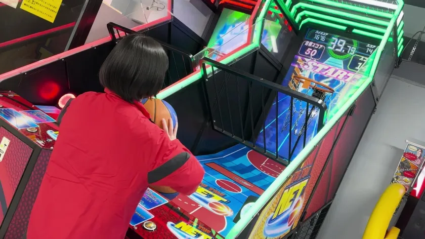 【姫野らん】【JK】バスケ部のボーイッシュ美女と部活帰りの密会。鍛え上げられた色白スレンダー身体。