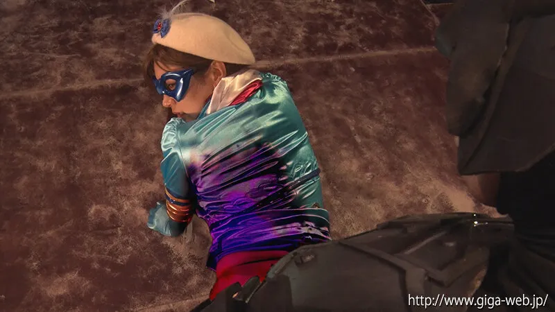 美聖女仮面オーロラ 聖母ヒロインの怪人改心物語 藤井レイラ