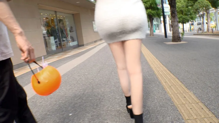 マジ軟派、初撮。 2133 【ツアー中に日帰りSEX】同行ツアーは常に満員御礼！長身・巨乳・美脚・極上プラチナスタイルの人気バスガイド！！圧倒的強者ビジュ！選びたい放題の立場なのに誘われたらツアー客でも誰とでもヤッちゃう潮だだ漏れのぐちょエロま●こ！美乳、美尻が激しく揺れる激エロツアー開幕！