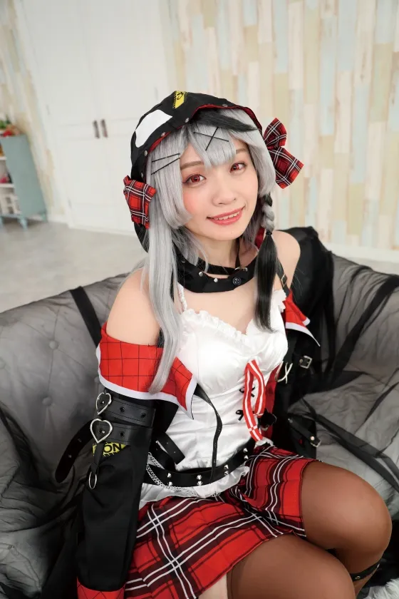 【ホロライブさくらみこ＆沙花叉クロヱコスプレAV】最強属性 67 花音うらら