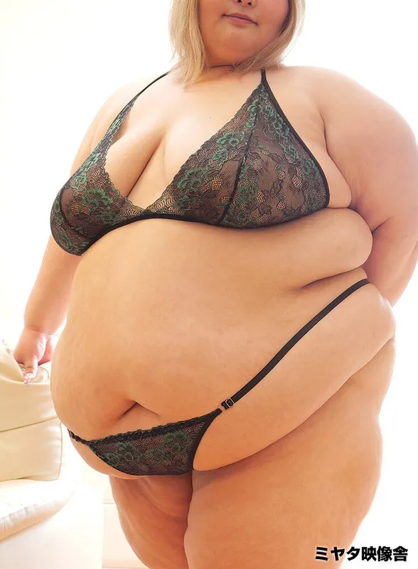 霜降り女肉はお好きですか？ ひなの