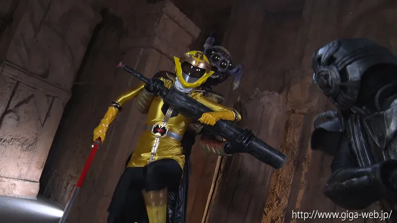 星海戦隊カイザーファイブ カイザーイエロー 朝日りん