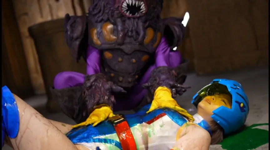 【音琴るい】HEROINE SEXYピンチ 超装忍バードソルジャー バードブルー