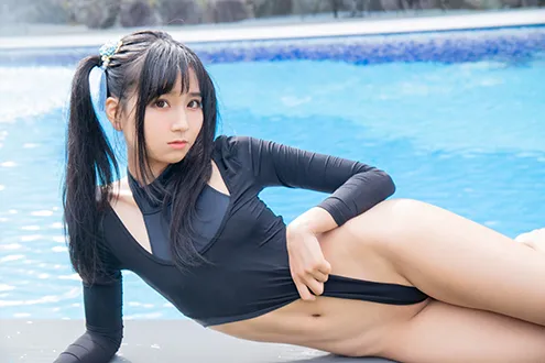 柳丸の鋭角ハイレグプール