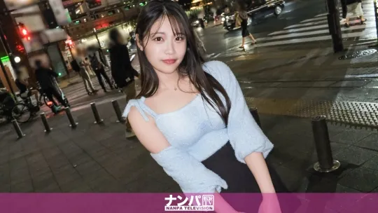 マジ軟派、初撮。 2146 『ワタシ、駅のホームで濃厚フェラチオしたことあるんです・・・』じゃあホテルで再現してもらいましょー！！激ムチムチスケベボディのえまちゃん！！突然の罰ゲームフェラチオにも即対応！じゅぽじゅぽぺろぺろ・・・肉棒を喉奥まで迎え入れ、玉を舐めながら極速手コキガトリング！！お返しにえまちゃんの全身をぺろぺろ「あっ、そこ弱いからだめ・・・っ！」クンニの応酬で激イキ！！おマ●コがジンジンして我慢できなくなったえまちゃん「駅でフェラしたとき物足りなかったの・・・入れて・・・？」もちろん入れさせていただきまーす！！爆尻が爆揺れ！あの頃のエッチな思い出の上書きセックスマジ最高！！