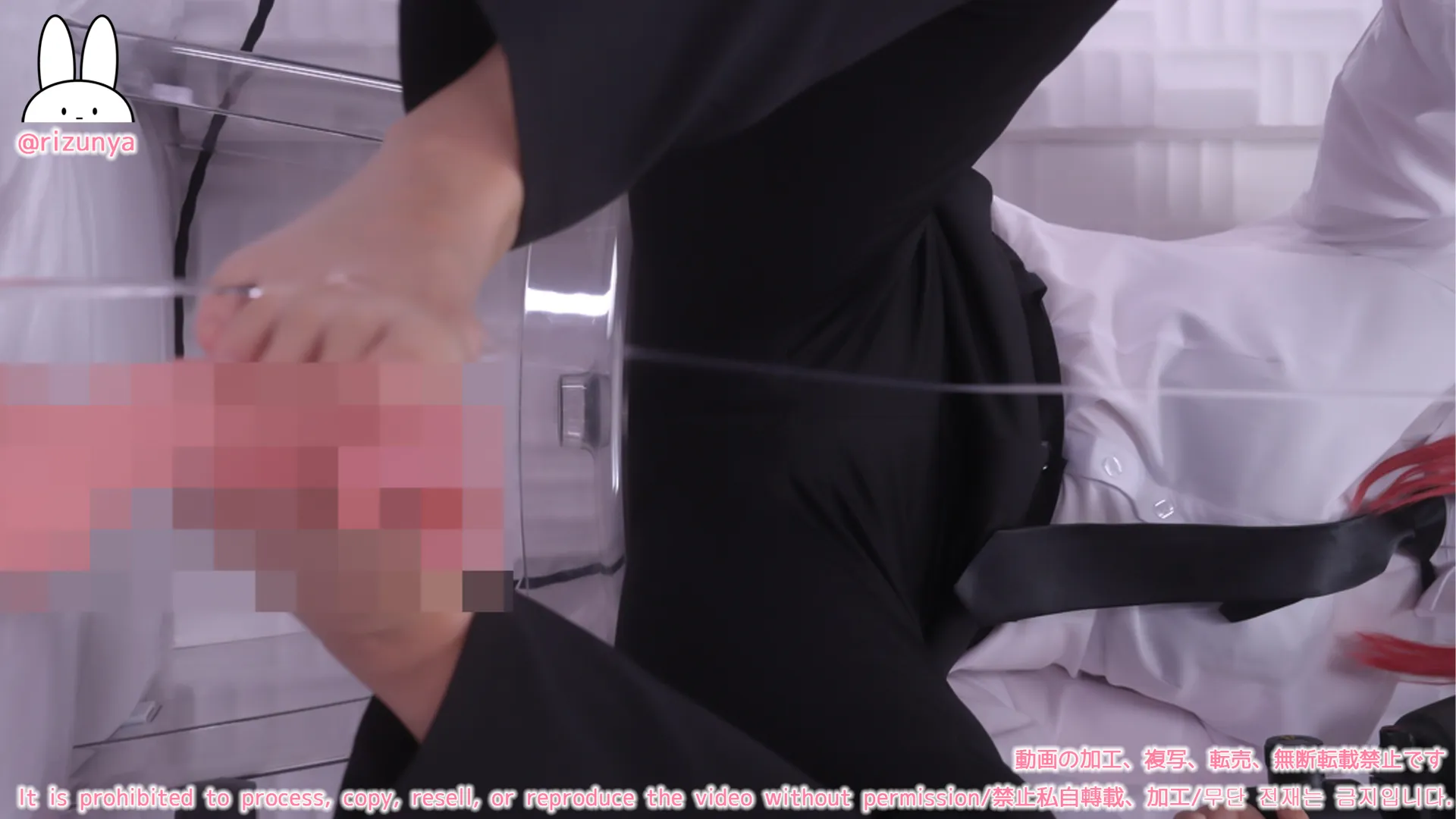 【チェンソーマン マキマ同人AV】【コスプレASMR】チェ◯ソー◯ン/マ◯マのコスプレで足フェチ特化型手コキと足コキで悪魔的快楽攻めで絶頂契約♡オナサポ特化耳舐めASMR