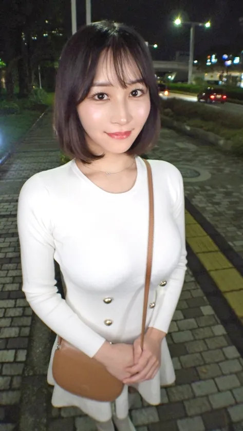 【芦名ほのか】マジ軟派、初撮。 2151 【カメラを打ち抜くナイアガラ潮吹き！】S○C？！T○B？！大手クリニックで一番かわいい24歳美容外科受付嬢！Hカップの爆乳と絶景巨尻！天然グラマラスボディで男を悩殺する生粋のヤリマンが即潮→即尺→即イキ！『○○だけでイケる！』『精子は飲む物』と本音激白。止めどなく溢れた潮が大海原を作りナンパの航海へ面舵いっぱい！