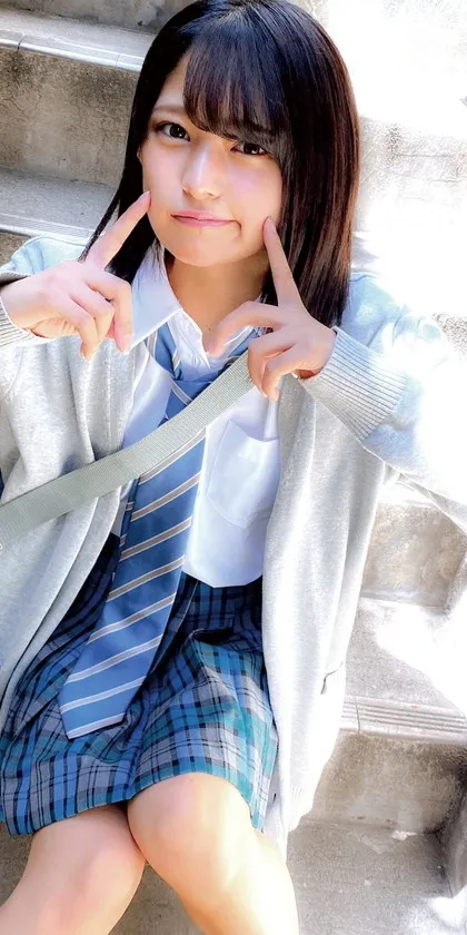 【如月ゆの 渚みつき 宮沢ちはる】【JK】女子学生図鑑「クラスメイト紹介してください！」で紡ぐ制服の輪新・青い制服編Mちゃん出逢った瞬間に通じ合う相性抜群のち○ぽとま○こ！イキまくりのお祭り4PSEX！！