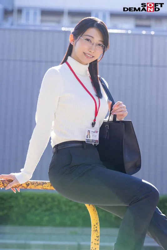 【特典版】秘書 守屋よしの 初AV出演