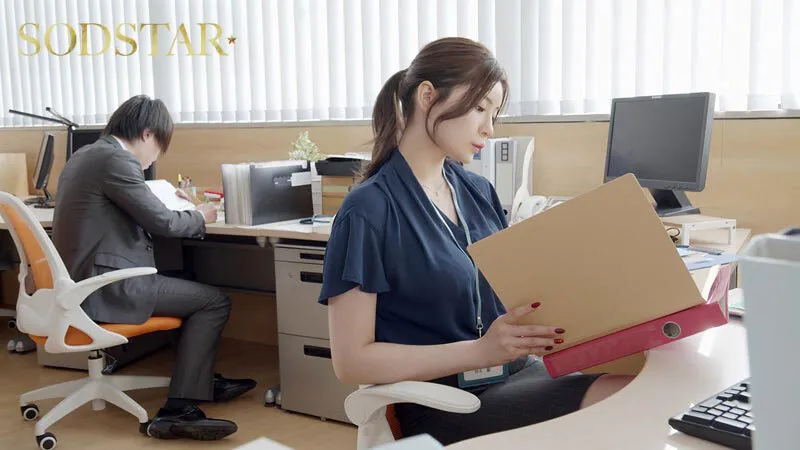 デキるバリキャリOL神木さんと出張先でホテル相部屋 とろっとろの舌を絡めて朝までベロチュウ性交 クールな先輩の本性は甘えたがりなキス魔痴女でした。神木麗