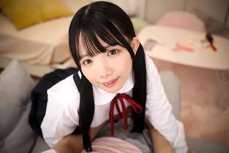 【VR】再婚相手の連れ子が同年代の子と比べて発育が遅いので無理矢理大人にしてあげた 南日菜乃