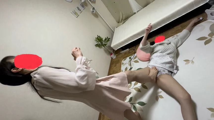 Q．電気アンマ弱々みーなちゃんは梨央ちゃんの電気アンマに耐えられるか？A.耐えられるはずがない