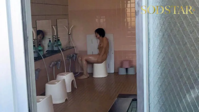 えwww修学旅行中、ボーイッシュな新人担任教師に憑依したったww 実は超敏感ムッツリ体質だった事が発覚www 俺（先生）のカラダを使って消灯後男子連中とエロいことしまくった大絶頂おふざけ記録。 柴崎はる