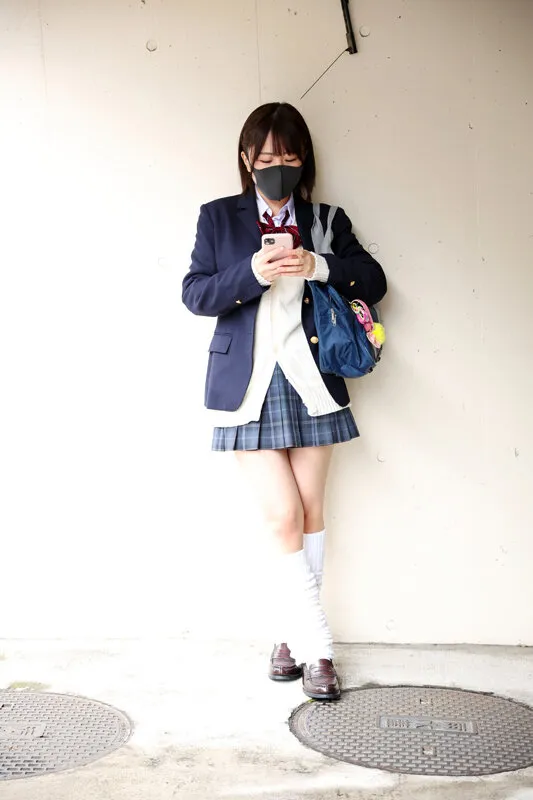 【VR】マスク姿が可愛い【シン・肉感追尾特化】けれども小生意気なP活J●にゴム外し生SEXでガツンと制裁！！何度もイキまくり連続中出しでワカラセタVR Kちゃん