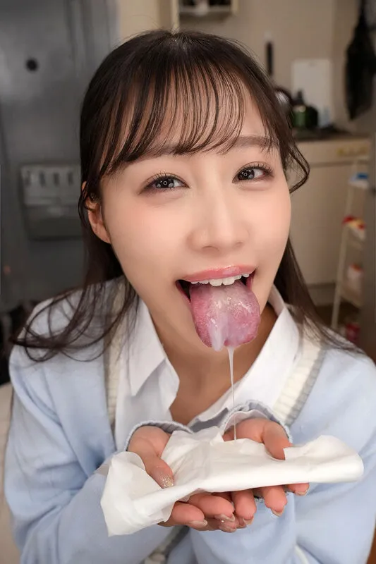 【VR】性欲の強すぎる義妹とワンルーム居候性活 オナニーも満足にできない状況でセックスに溺れた僕たち 斉藤帆夏