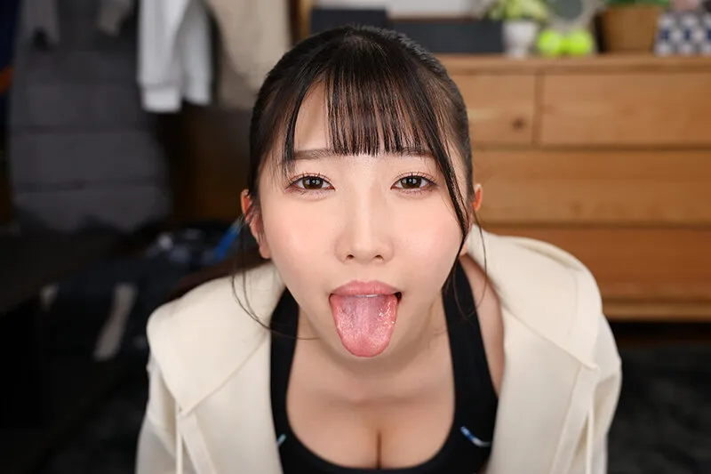 【VR】【8K VR】大好きな先輩に彼女が出来たと知ると、運動部仕込みのスタミナ任せのえぐい腰遣いで騎乗位中出しさせ続けるテニス部J〇 巴ひかり