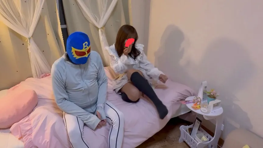 神痴女降臨！M性感嬢めありちゃんの電気アンマ＆デンマ責め地獄