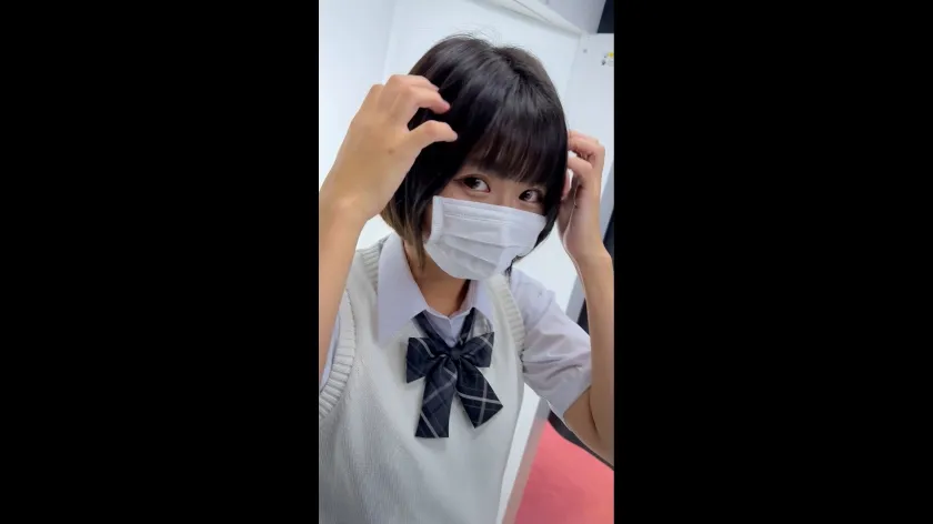 【初撮影】黒髪ショートの初々しさ溢れる天然素材！経験少ない彼女が想像超える激しいピストンに恥ずかしいイキ顔を晒しながら汗だくで種付けされる衝撃映像。